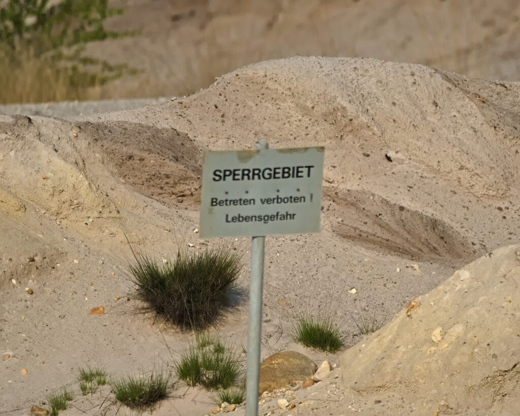 on the way / unterwegs in der Lausitzer Tagebaufolgelandschaft (Bergbaufolgelandschaft) (AR 05/2022)