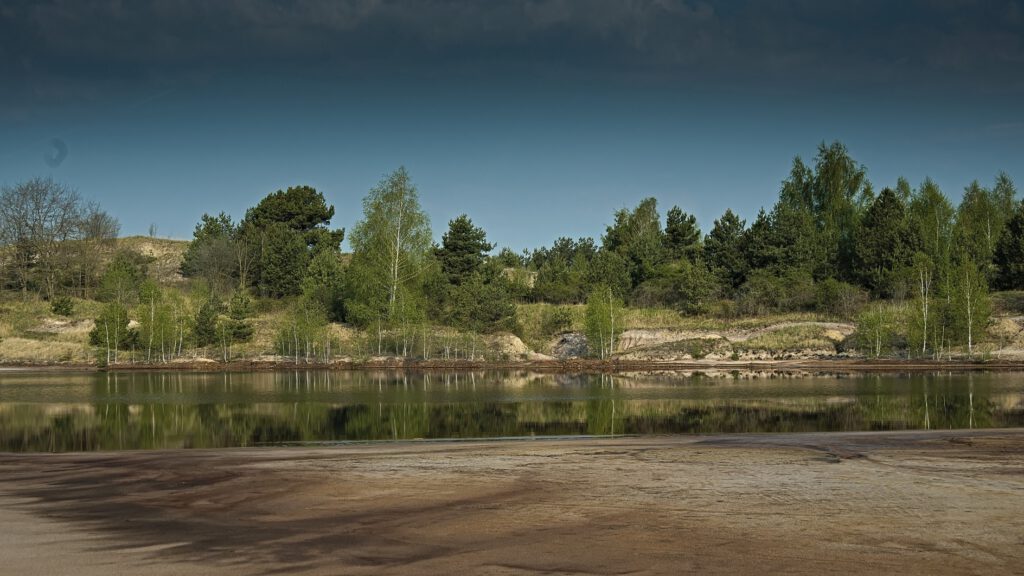 on the way / unterwegs in der Lausitzer Tagebaufolgelandschaft (Bergbaufolgelandschaft) (AR 05/2022)