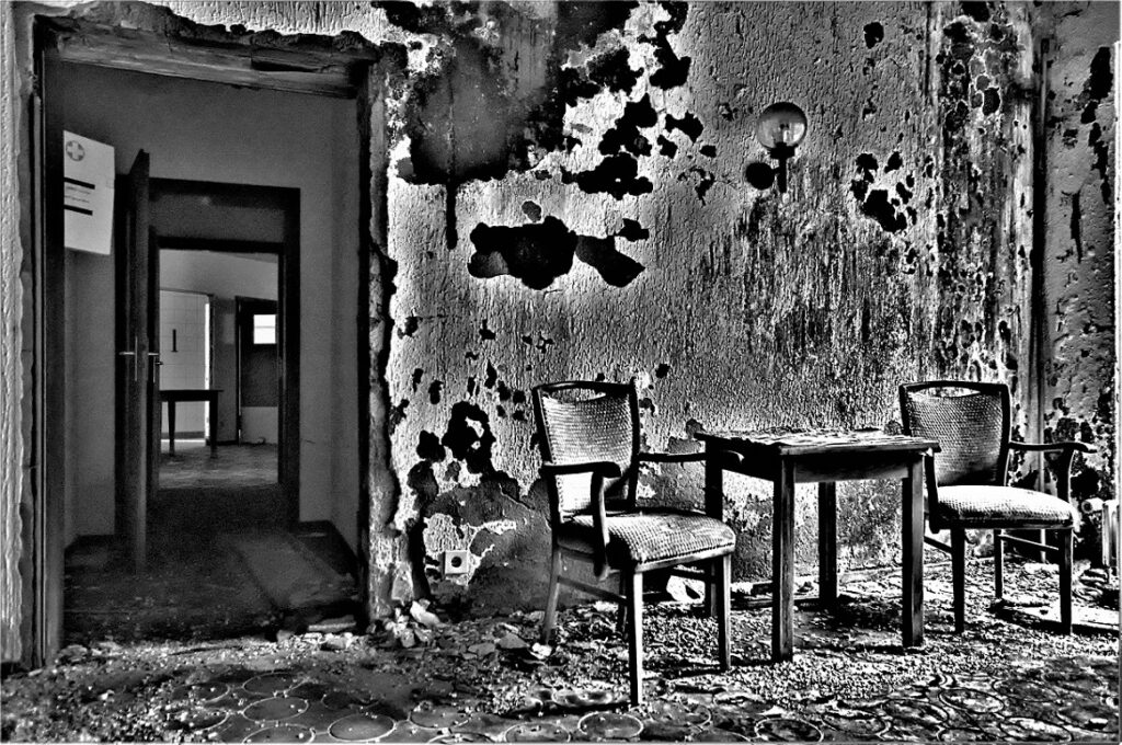 lost place / Hotel im Harz (AR 10/2022)