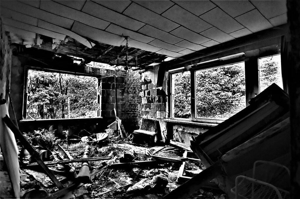 lost place / Wohnhaus im Harz (AR 10/2022)