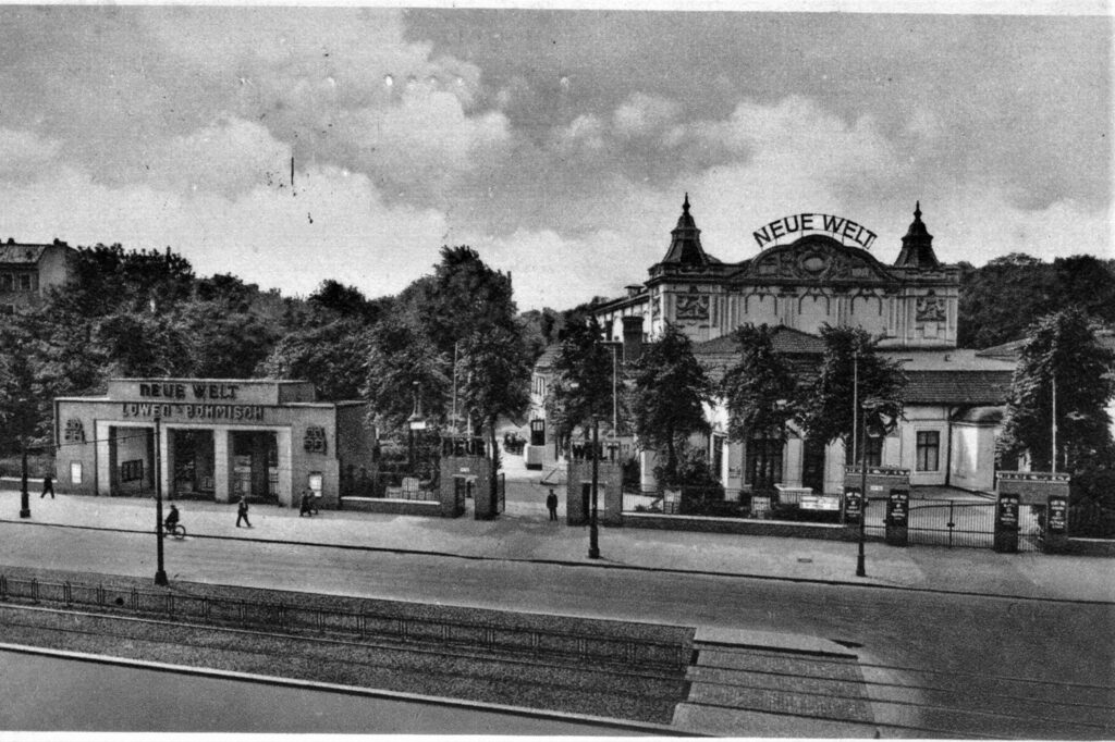 Von Pellkartoffeln mit Heringsschwanz / „Neue Welt“ in der Hasenheide (1937 / Museum Neukölln / AR)