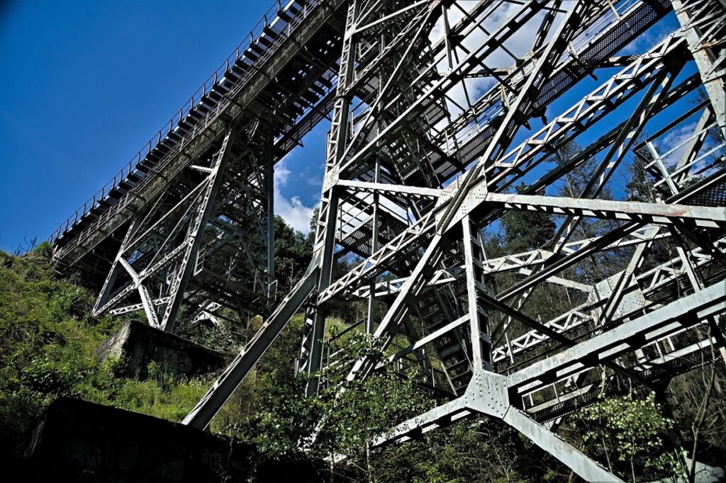 on the way / die Ziemestalbrücke / das Viadukt Ziemestal (Remptendorf - Thüringen) (AR 06/2023)