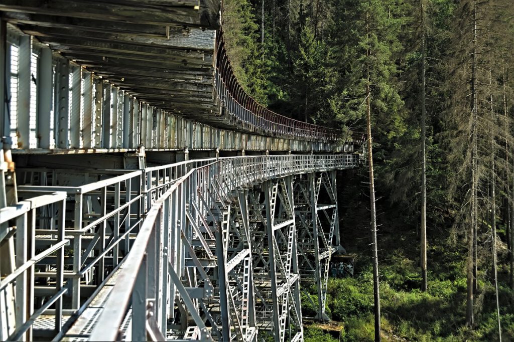 on the way / die Ziemestalbrücke / das Viadukt Ziemestal (Remptendorf - Thüringen) (AR 06/2023)