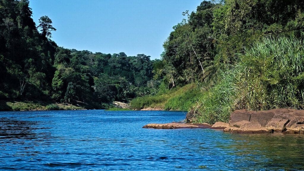 Unterwegs auf dem "Rio de Contas" (Bundesstaat Bahia, Brasilien) (AR 10/2023)