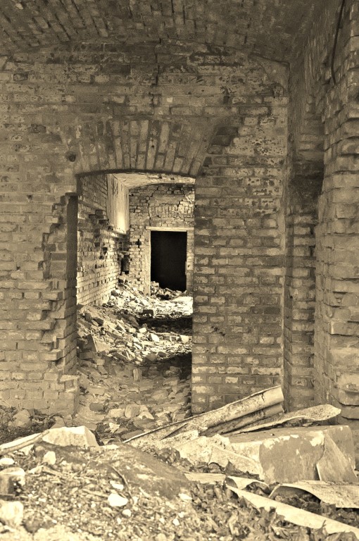 Fundamentreste Schloss Dwasieden nahe der Steilküste bei Sassnitz