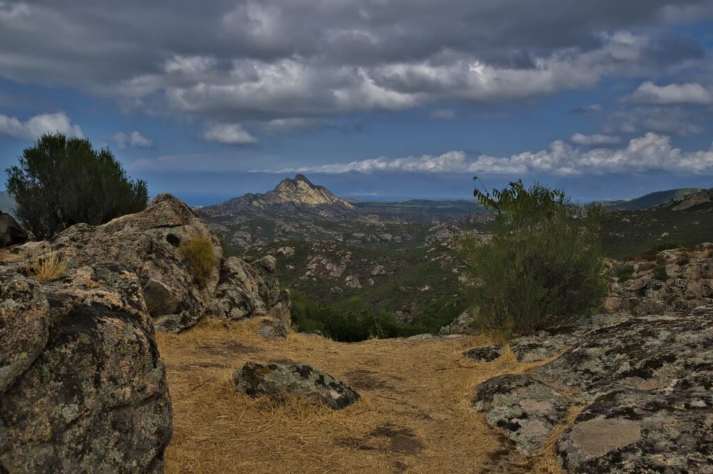 Hier erhebt sich der Monte Ghjenuva, auch Monte Genova genannt