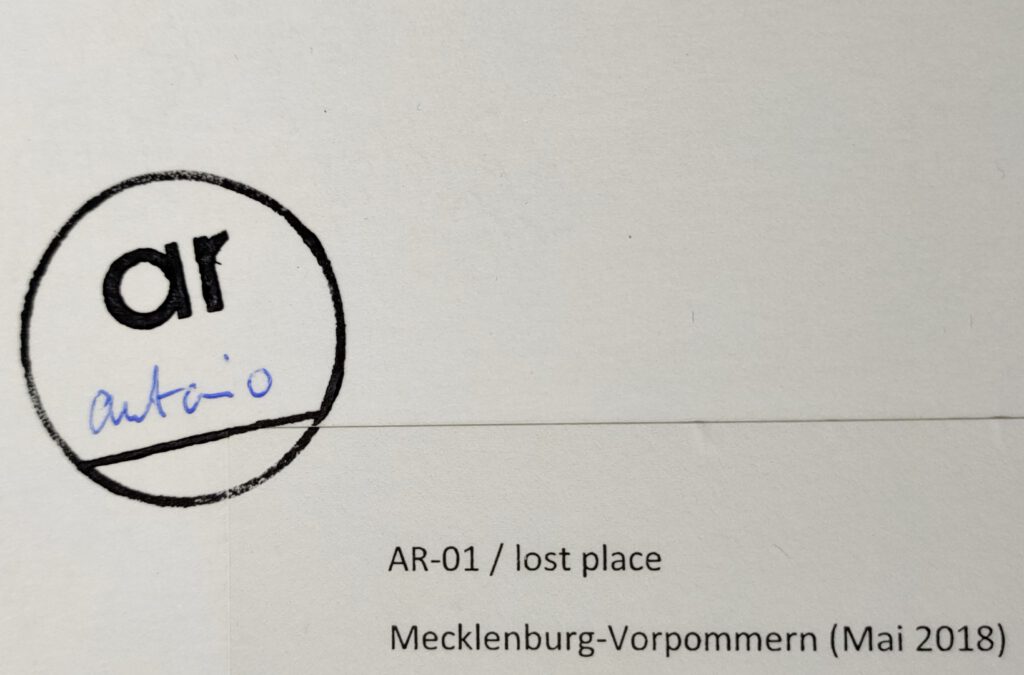 Das Wohnzimmer (Signatur)